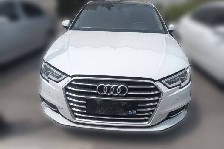 Audi A3 2021 car image #3
