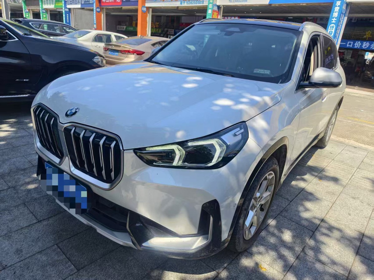 BMW X1 2024 BMW X1 2024 car image