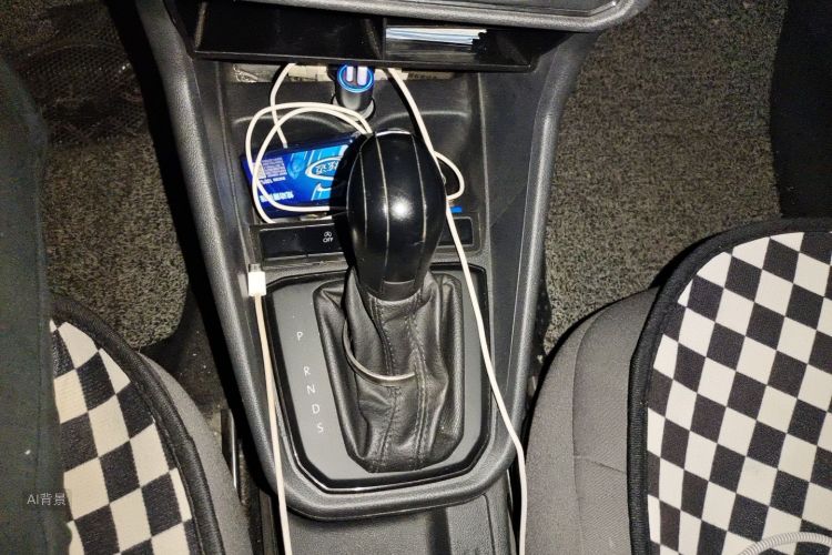 Volkswagen Santana 2020 car image #16