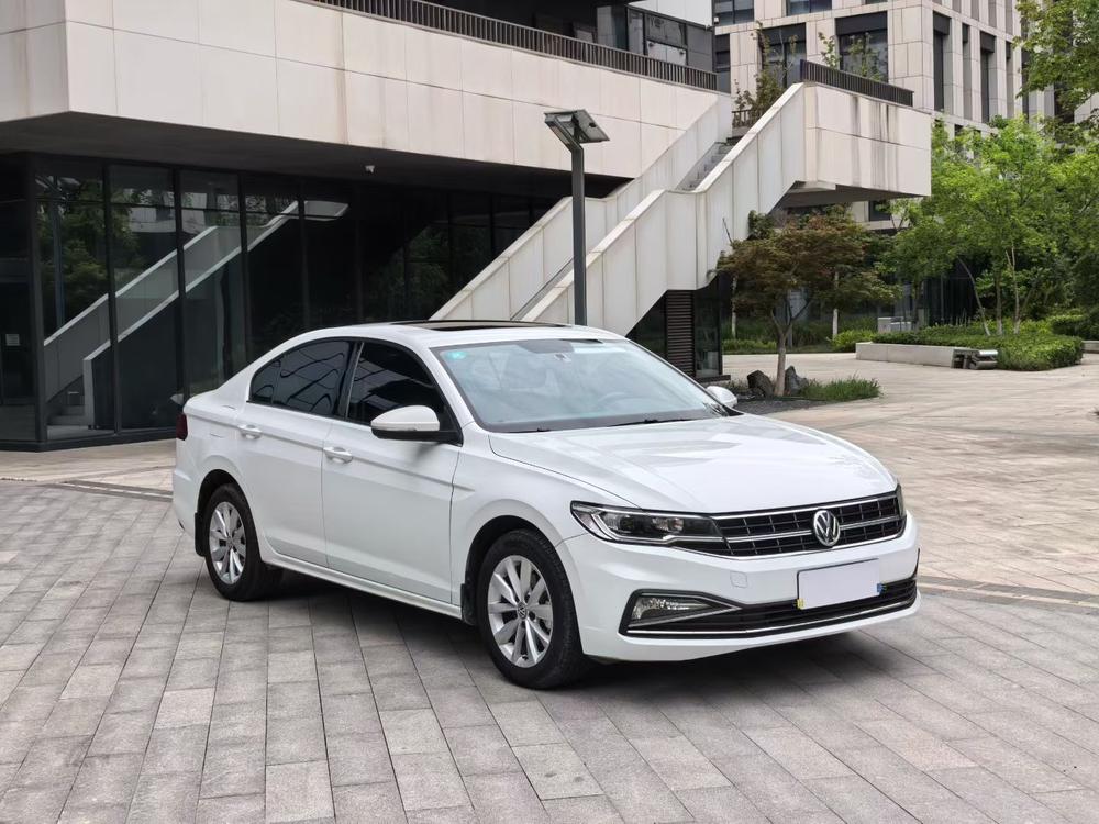 Volkswagen Bora 2020 car image #3