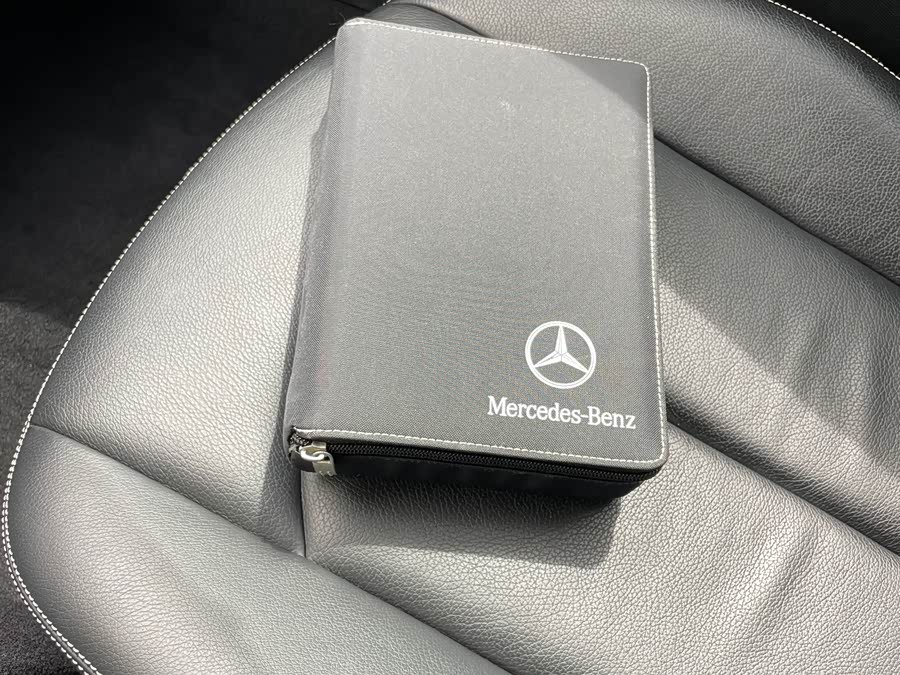 Mercedes-Benz CLK Class 2009 #40 Mercedes-Benz CLK Class 2009 car image #40