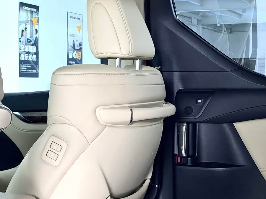 Toyota Alphard 2022 #40 Toyota Alphard 2022 car image #40