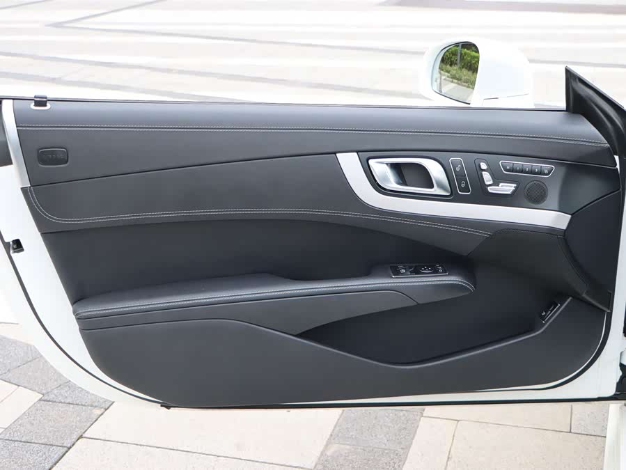 Mercedes-Benz SL Class 2019 immagine di auto #40