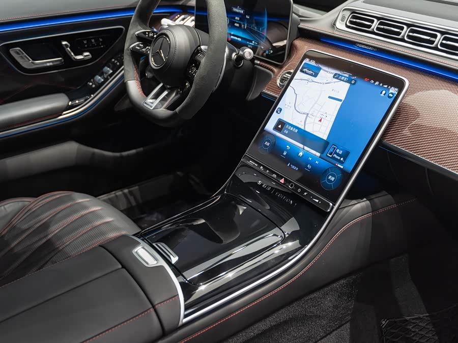 Mercedes-Benz S AMG New Energy 2024 صورة سيارة #40