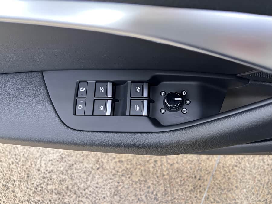 Audi A6L 2022 imagem de carro #40