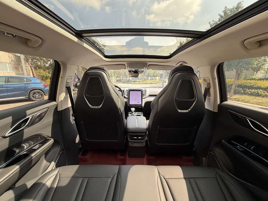 HongQi HS3 PHEV 2024 car image #40