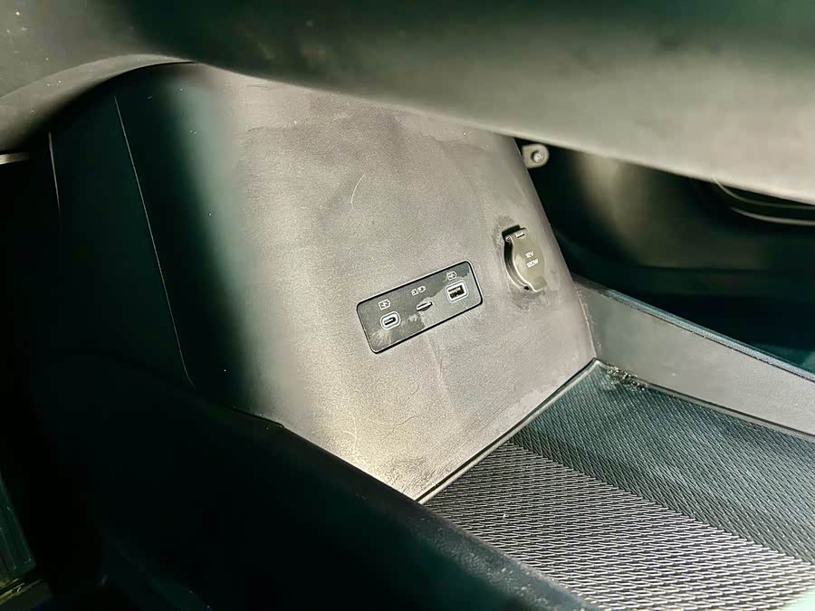 BYD SongL EV 2024 car image #40