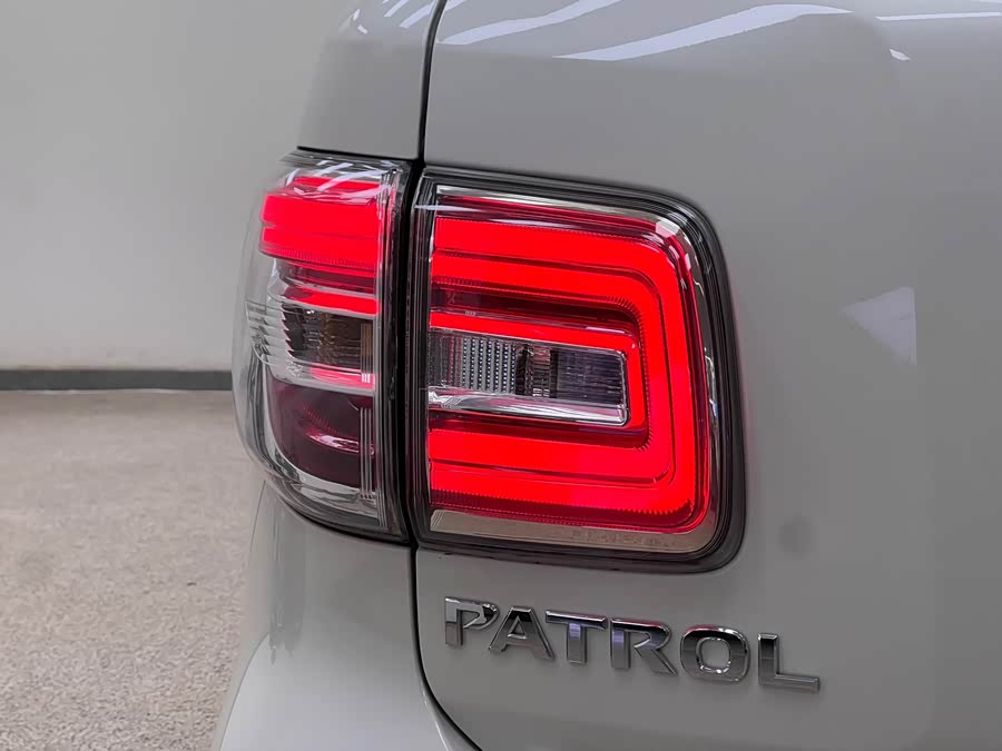 日产 途乐 2018 汽车图片 #40