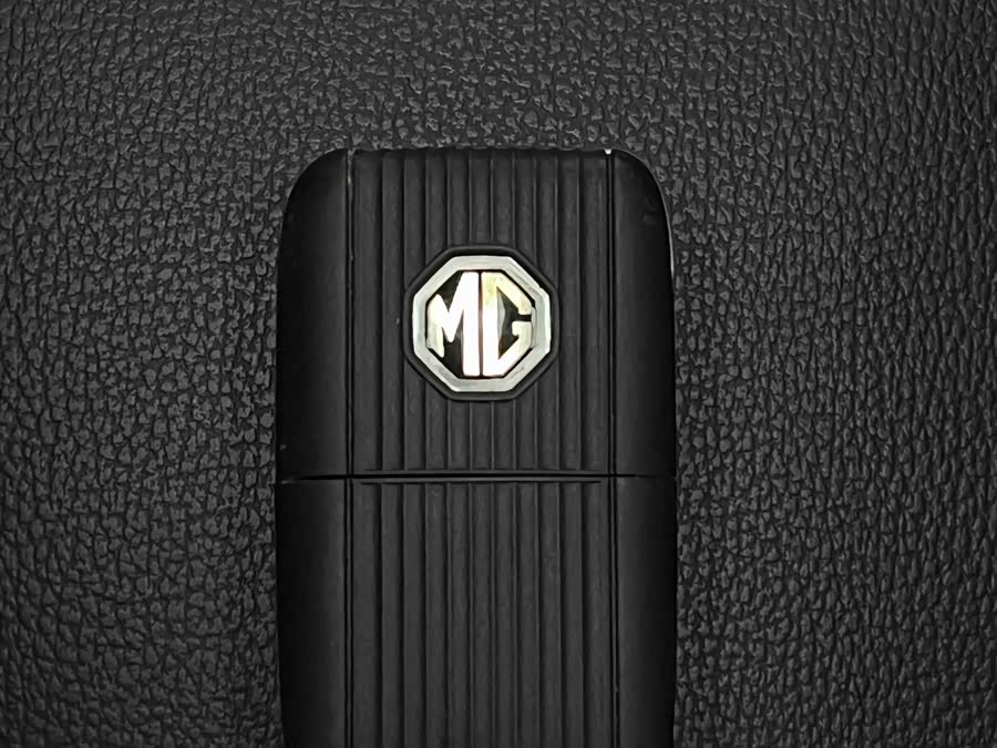 MG 6 2018 car image #40