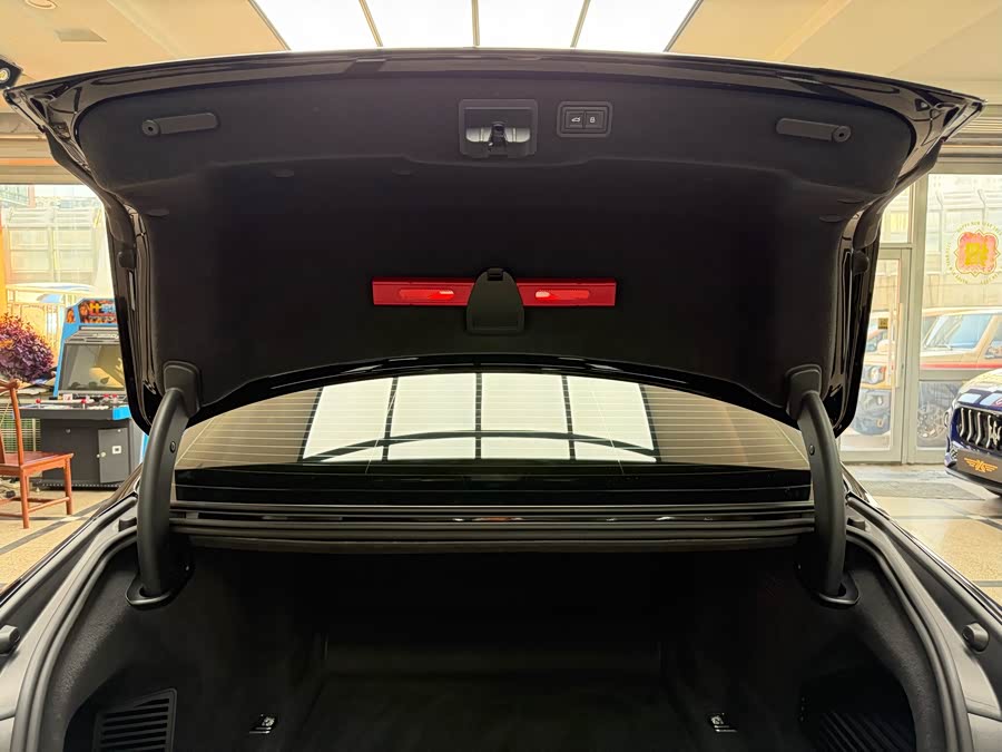 Audi A8 2021 imagem de carro #40