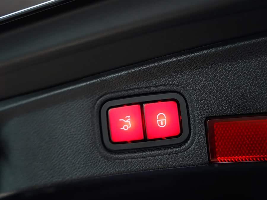 Mercedes-Benz C AMG 2021 #40 Mercedes-Benz C AMG 2021 صورة سيارة #40