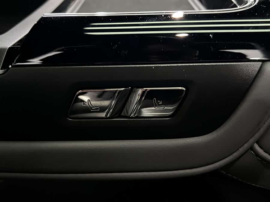 极氪 极氪7X 2025 汽车图片 #40