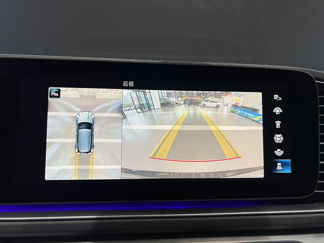 Mercedes-Benz GLE Class 2020 #40 Mercedes-Benz GLE Class 2020 car image #40