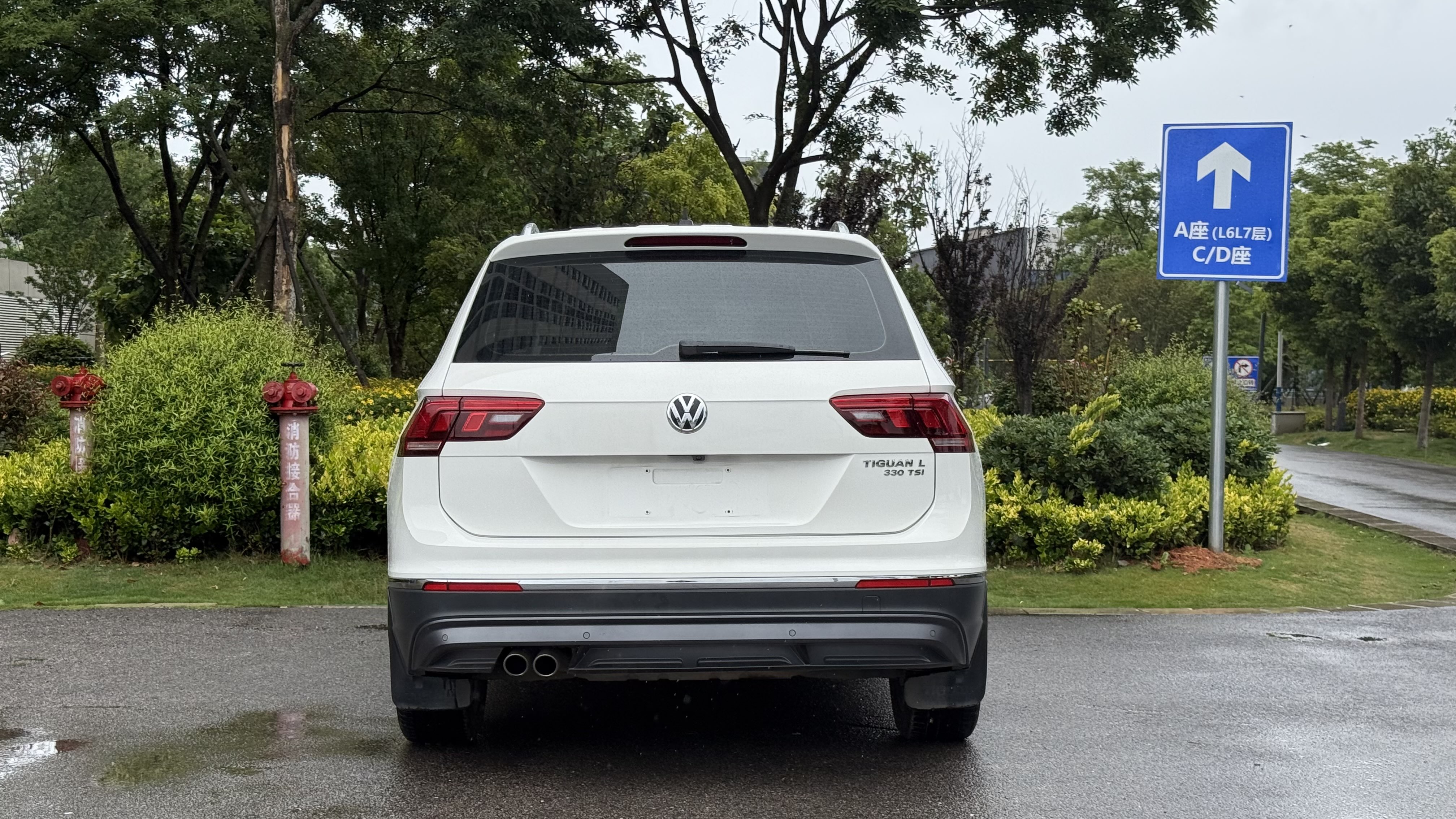 Volkswagen Tiguan L 2019 #40 Volkswagen Tiguan L 2019 car image #40