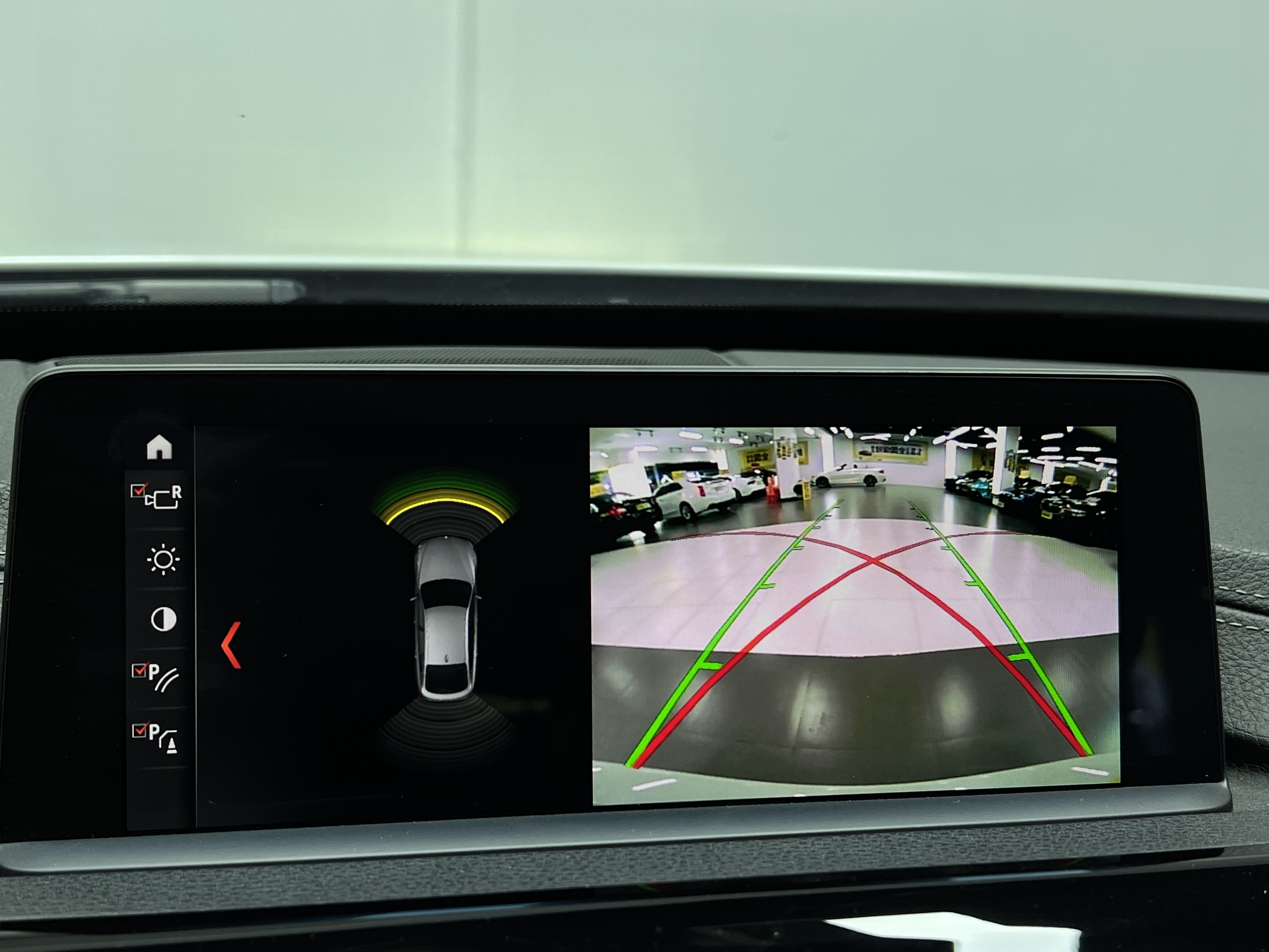 BMW 3 Series GT 2020 car image #40