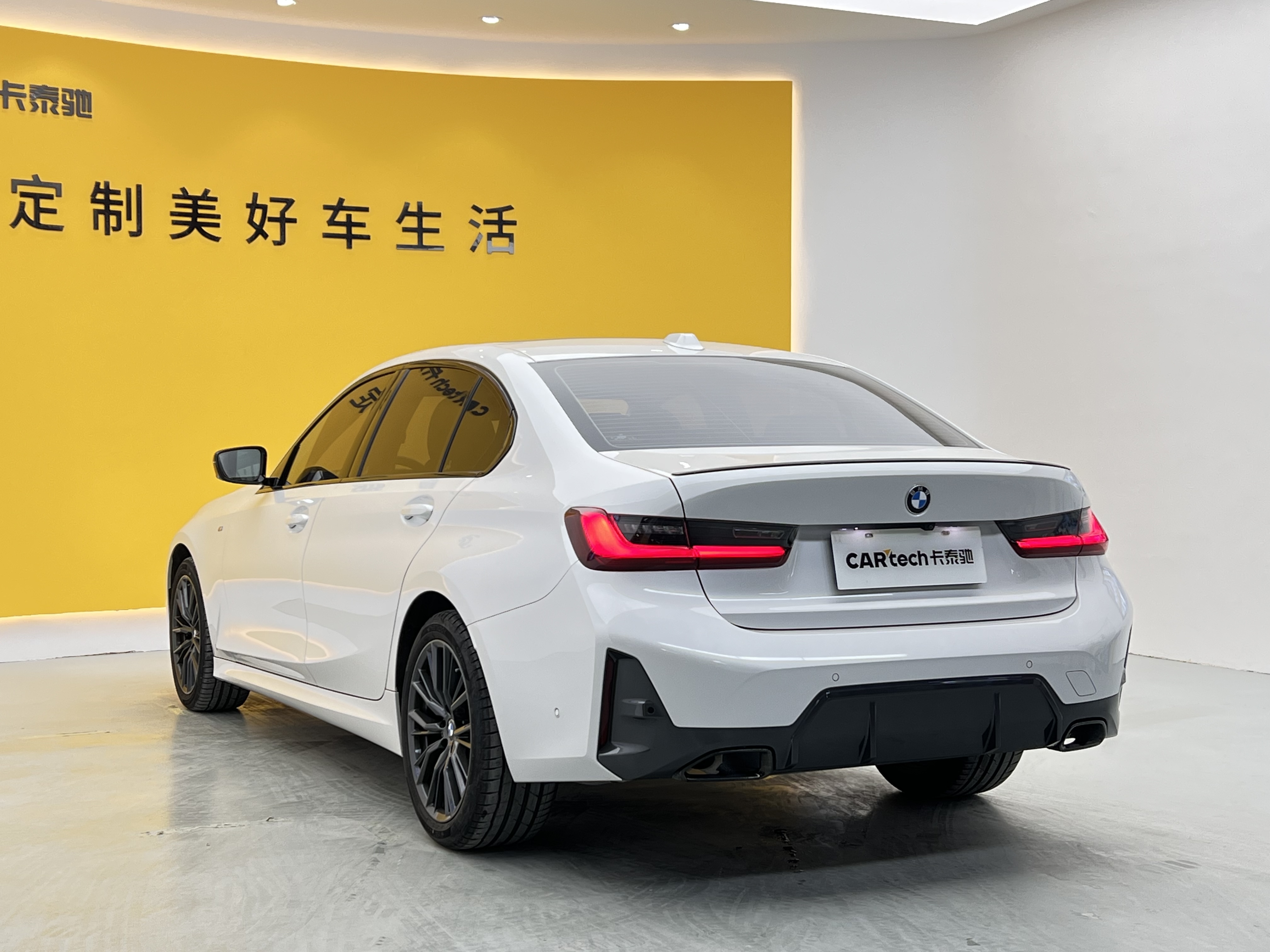 BMW 3 Series 2024 #40 BMW 3 Series 2024 car image #40