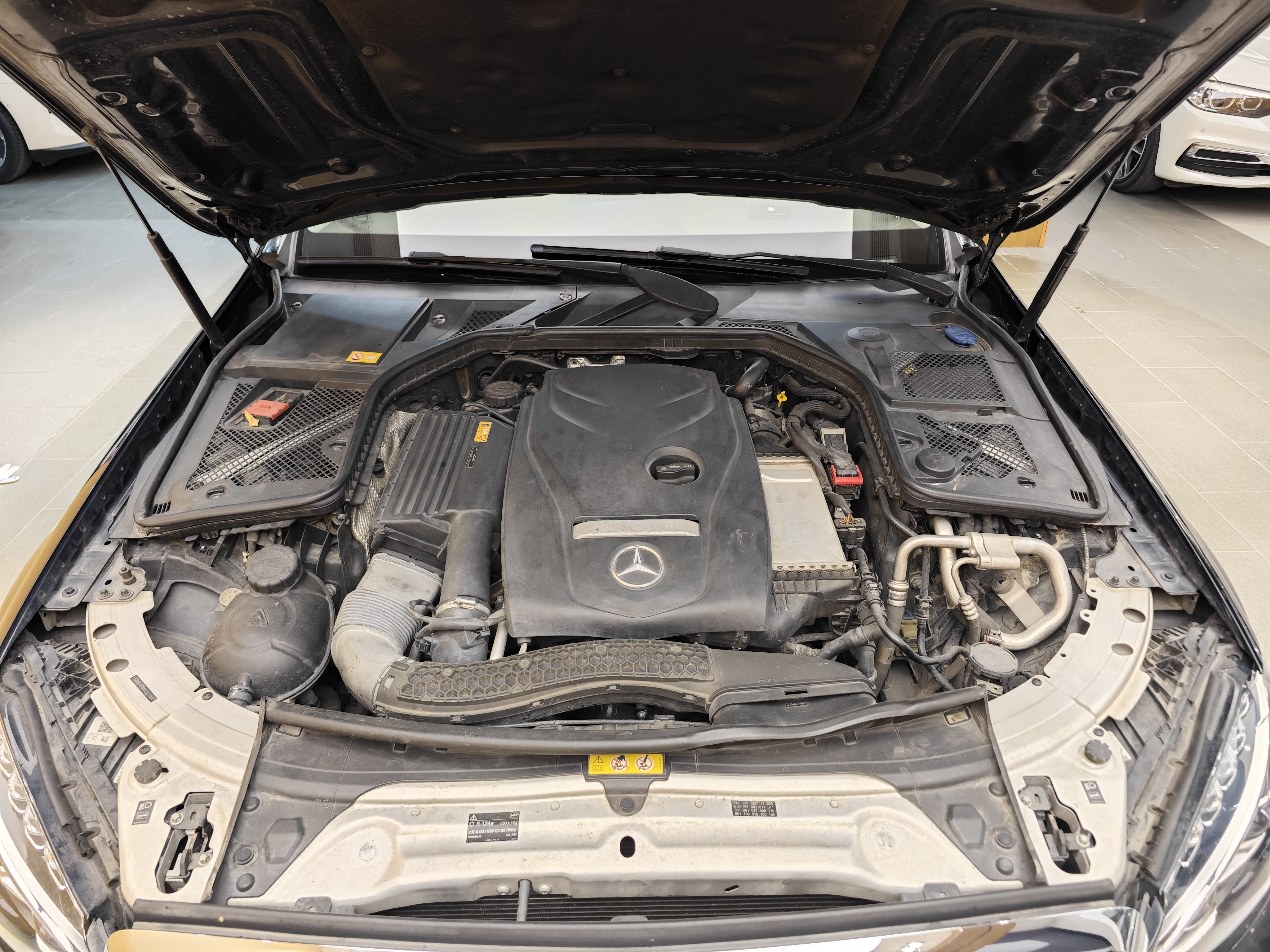 Mercedes-Benz C Class 2015 car image #40