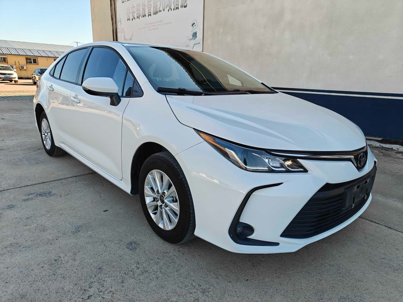 Toyota Corolla 2024 car image #2