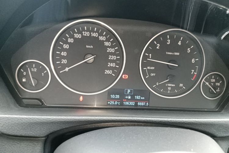 BMW 3 Series 2017 #12 BMW 3 Series 2017 car image #12