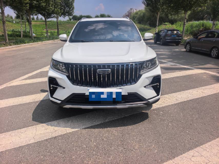 GEELY Vision X6 2023 car image #2