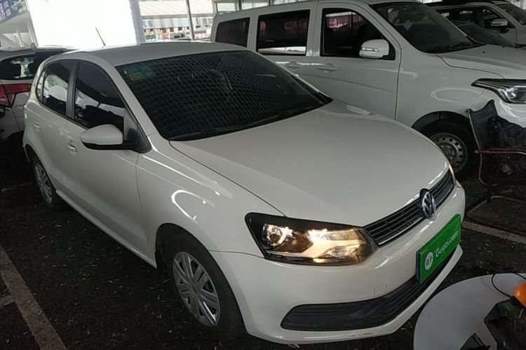 Volkswagen Polo 2019 car image #4