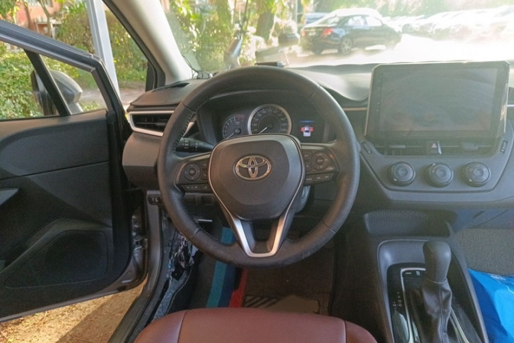 Toyota Corolla 2021 #10 Toyota Corolla 2021 car image #10
