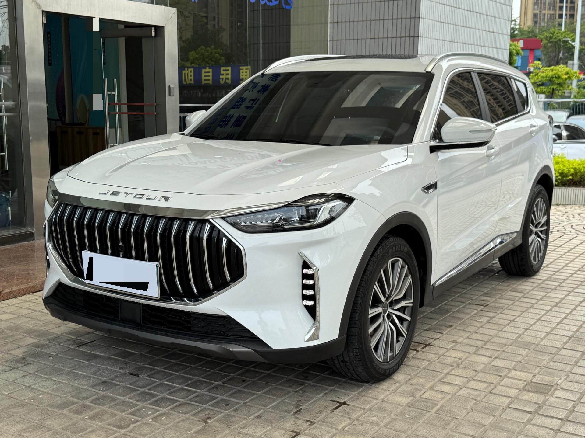 Jetour X70 PLUS 2024 car image 