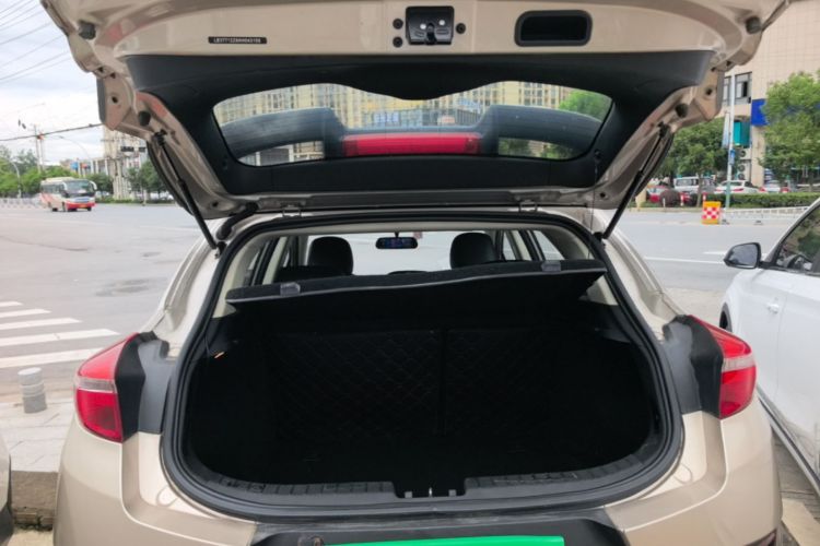GEELY Emgrand GS 2017 #19 GEELY Emgrand GS 2017 car image #19