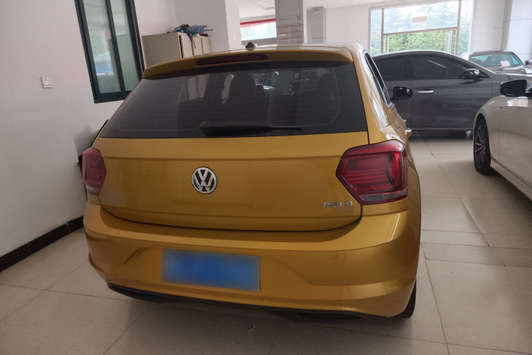 Volkswagen Polo 2019 car image #6