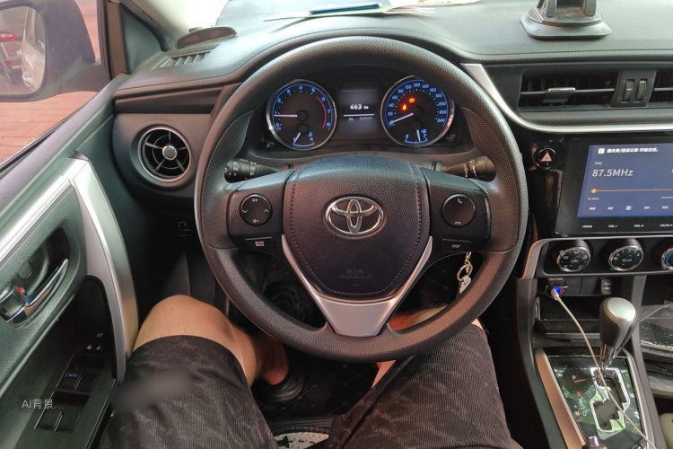 Toyota Corolla 2018 #12 Toyota Corolla 2018 car image #12