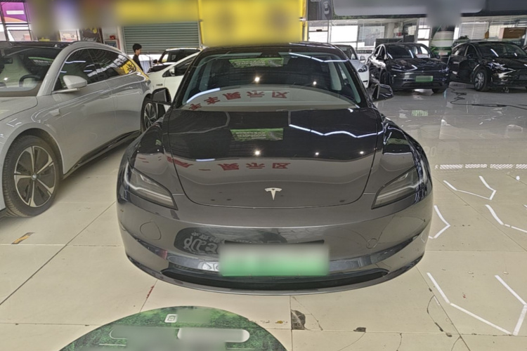 Tesla Model 3 2025 #3 Tesla Model 3 2025 car image #3