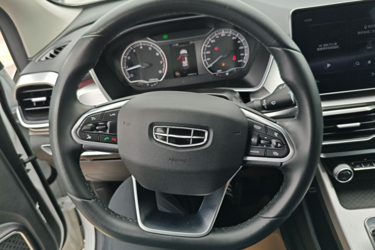 GEELY Coolray 2021 #11 GEELY Coolray 2021 car image #11