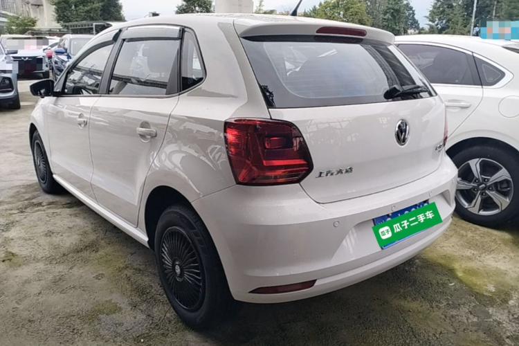 Volkswagen Polo 2018 car image #5