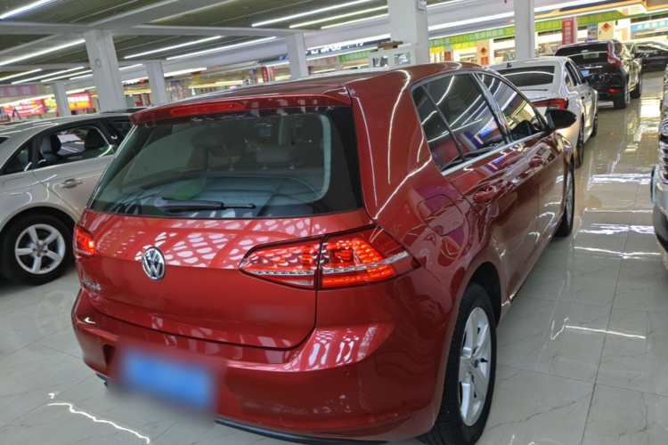 Volkswagen Golf 2015 car image #7