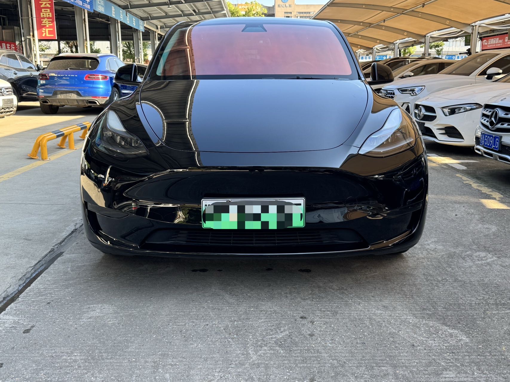 Tesla Model Y 2022 #2 Tesla Model Y 2022 car image #2