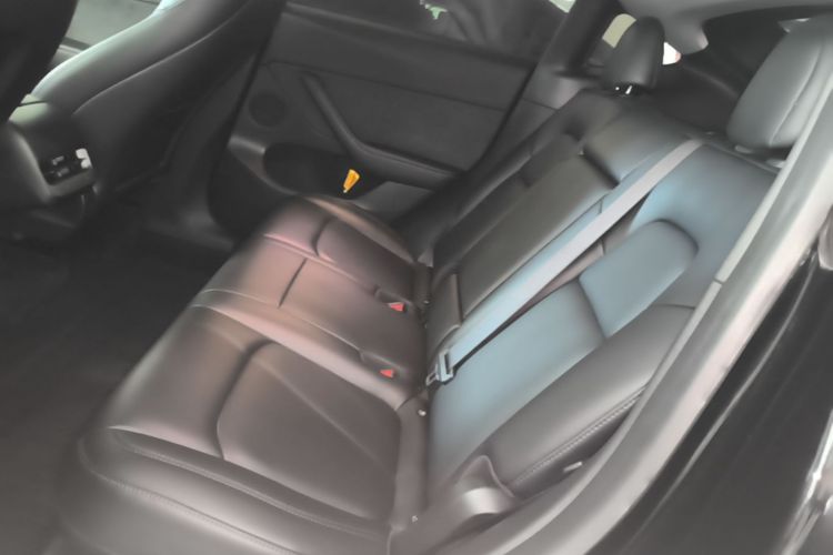 Tesla Model Y 2022 #17 Tesla Model Y 2022 car image #17
