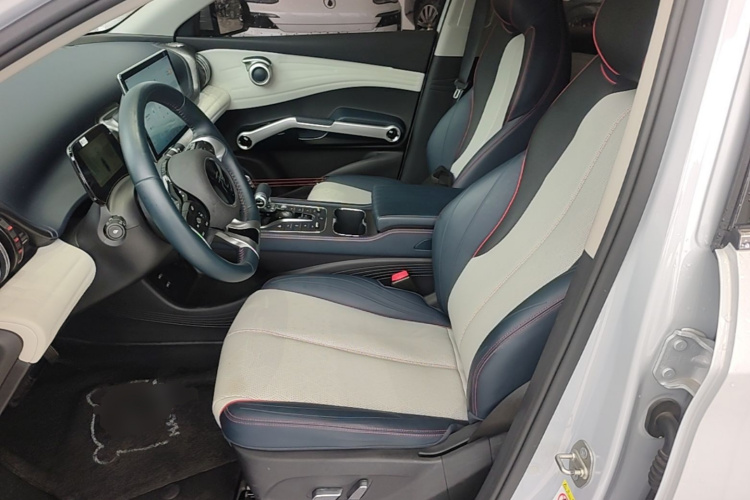 BYD Yuan Plus 2022 immagine di auto #17