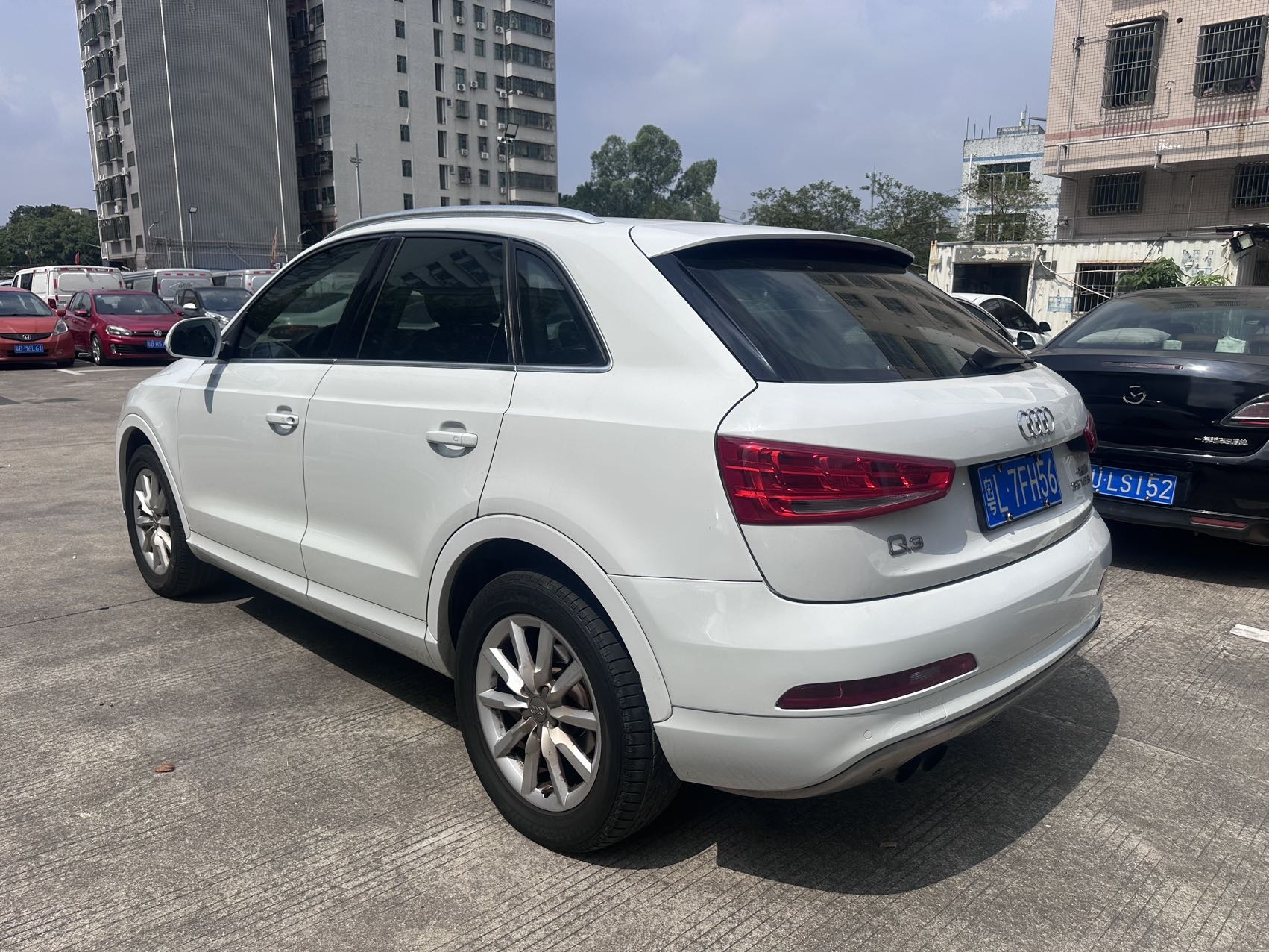 Audi Q3 2013 #7 Audi Q3 2013 car image #7