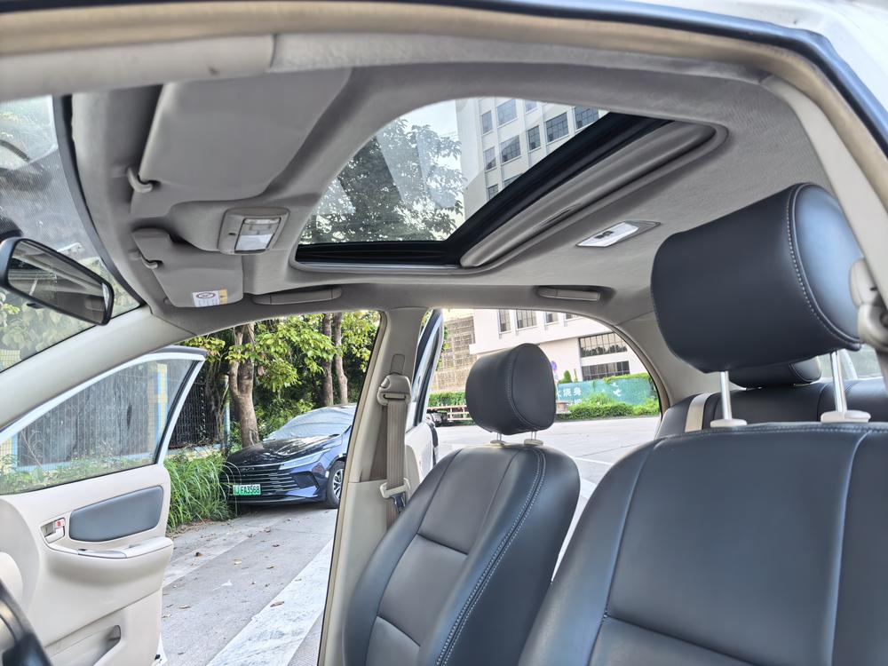 Toyota Corolla (Classic) 2013 #18 Toyota Corolla (Classic) 2013 صورة سيارة #18