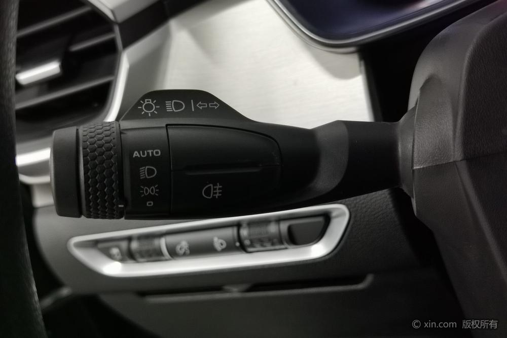 GEELY Coolray 2024 #16 GEELY Coolray 2024 imagem de carro #16