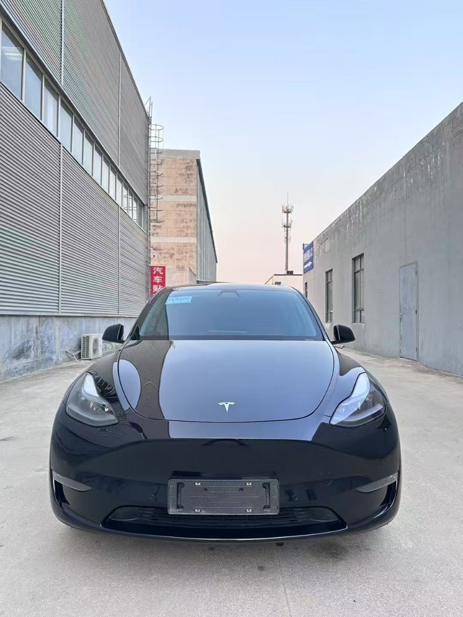Tesla Model Y 2022 #2 Tesla Model Y 2022 immagine di auto #2