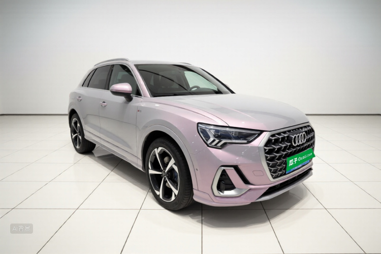 Audi Q3 2024 car image #4