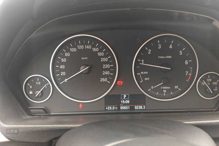 BMW 3 Series 2015 صورة سيارة #13