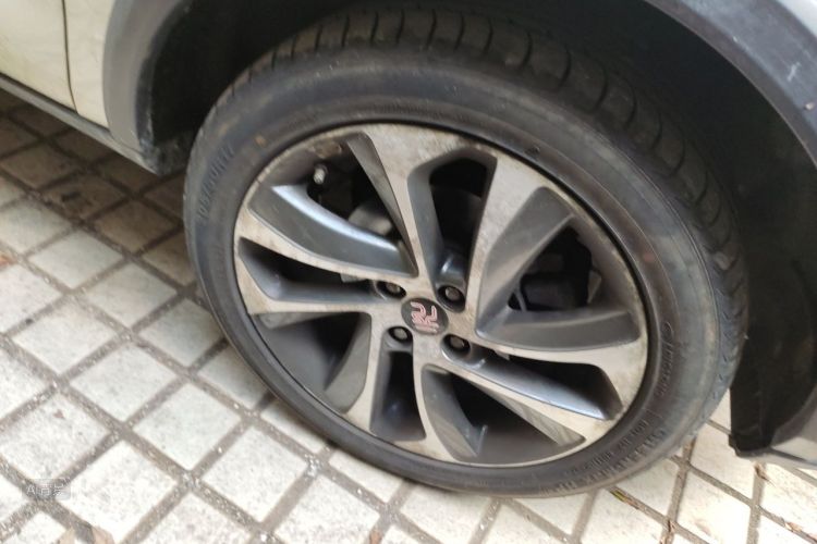 BYD Yuan 2016 car image #9