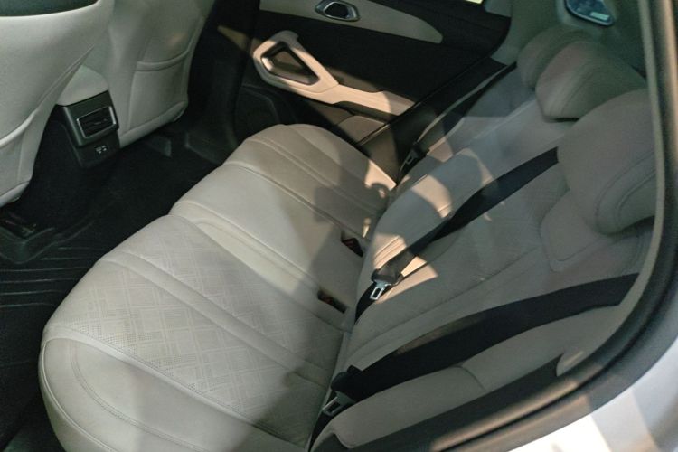 BYD YuanUP 2025 car image #17
