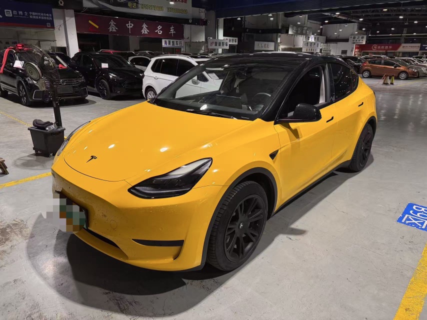 Tesla Model Y 2022 #2 Tesla Model Y 2022 car image #2