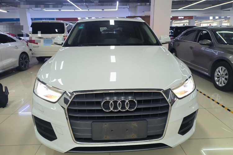 Audi Q3 2017 #3 Audi Q3 2017 car image #3