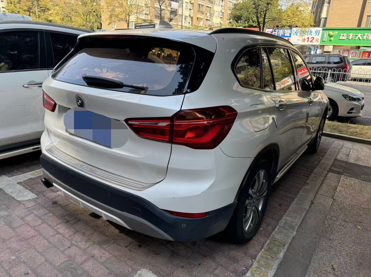 BMW X1 2018 صورة سيارة #2
