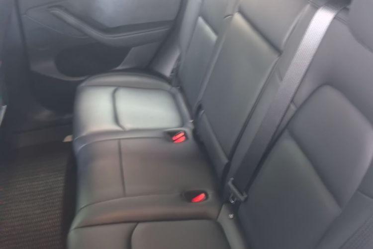 Tesla Model Y 2023 #17 Tesla Model Y 2023 car image #17