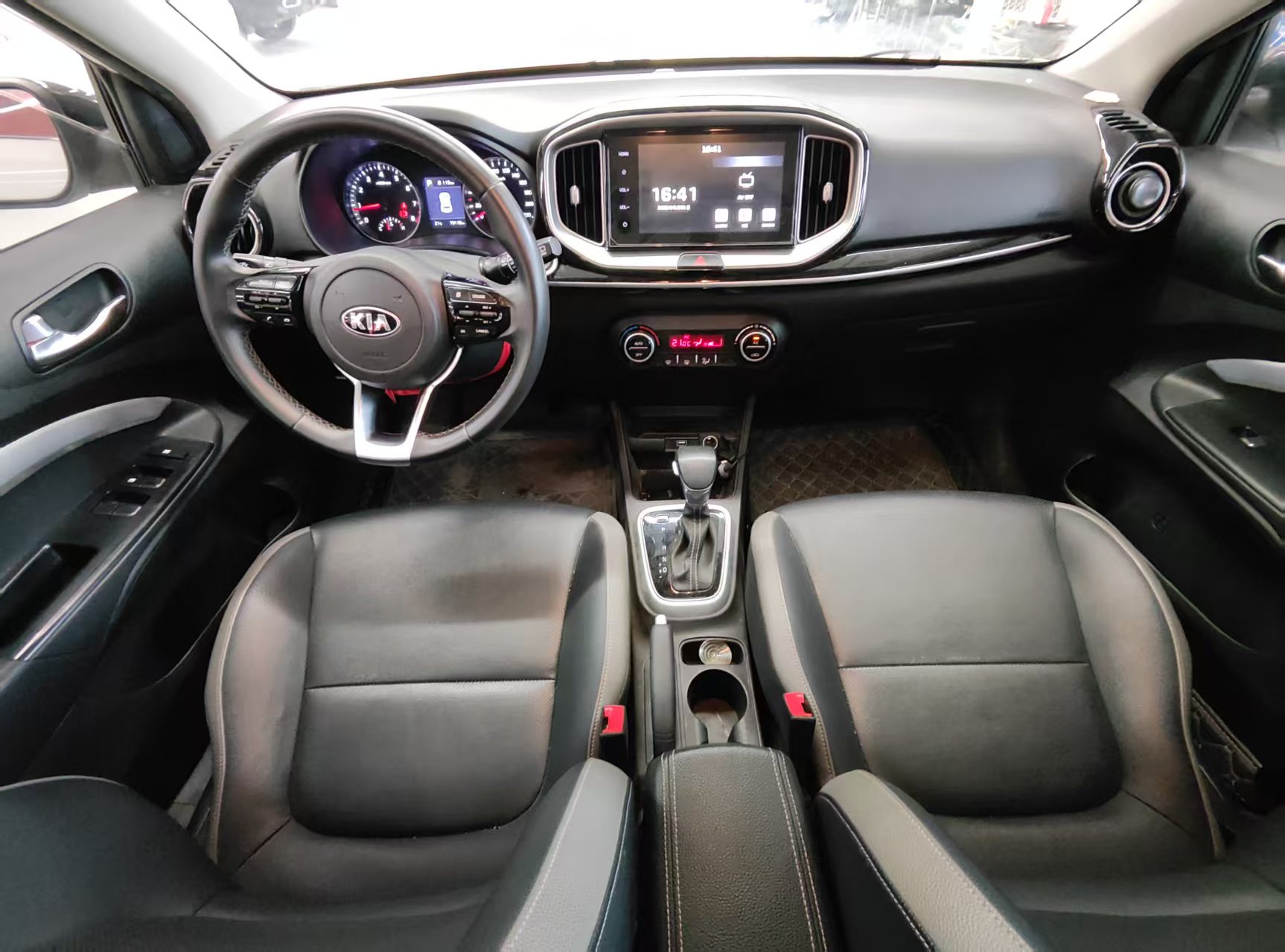 起亚 奕跑 2021 汽车图片 #6